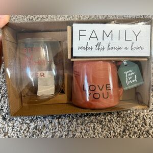 Best Mom ever gift set. Wine glass, coffee mug and small wooden sign.